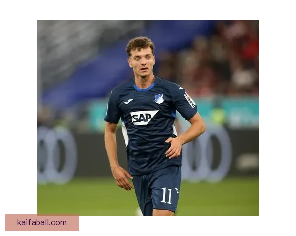 阿斯拉尼回应巴萨兴趣表示专注当下表现赛季结束后再做决定 阿斯拉尼回应巴萨兴趣表示专注当下表现赛季结束后再做决定